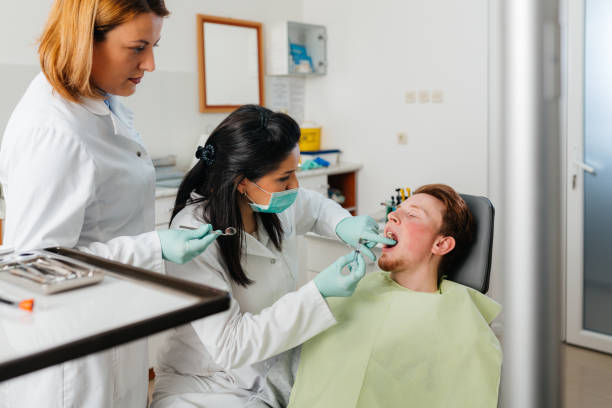 Best Emergency Dental Services for Seniors in Laguna Heights, TX